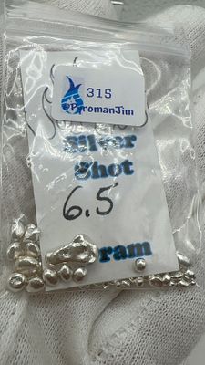 כדורי כסף 6.5 גרם. ✨ **כדורי כסף טהור** במשקל 6.5 גרם! ✨ מושלם ליצירה, השקעה או אוסף. 🪙 הזדמנות 