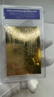 נדיר! קארד זהב קובי בריאנט. 🏀 קארד זהב **נדיר** של קובי בריאנט! ✨ פריט אספנות **יוקרתי** 