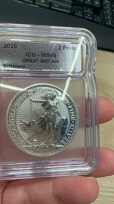 בריטניה 2020 MS69. 🪙 מטבע **בריטניה 2020** בציון **MS69**! 🇬🇧 כסף טהור, יופי נדיר. הזדמנות 