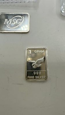 לוט אוסף גדול של מטבעות כסף טהור 999 וחלק עם ציפוי וזהב. 💰 מבחר **נדיר** של מטבעות כסף וזהב! 🪙 