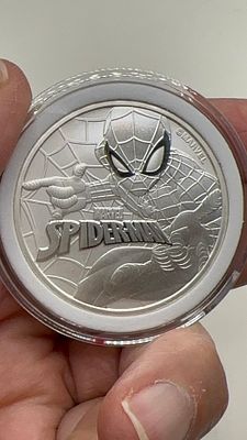 נדיר ביותר! מטבע ספיידרמן כסף טהור 9999 מינט! פרוף!. 🕸️ מטבע **ספיידרמן** מרהיב מבית מארוול! 