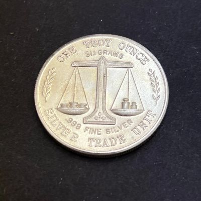 תמונות הפריט הן חלק מתיאור הפריט! תיאור נוסף יעלה בהמשך!