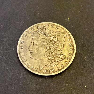 תמונות הפריט הן חלק מתיאור הפריט! תיאור נוסף יעלה בהמשך!