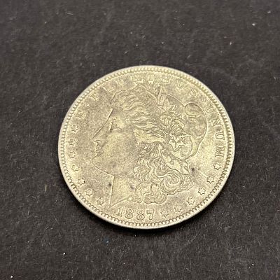 תמונות הפריט הן חלק מתיאור הפריט! תיאור נוסף יעלה בהמשך!