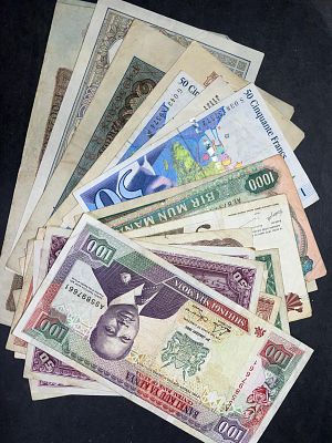 תמונות הפריט הן חלק מתיאור הפריט! תיאור נוסף יעלה בהמשך!