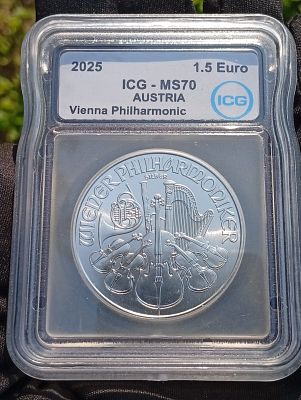 אונקיית כסף 999. מבוקשת "הפילהרמונית של וינה", אוסטריה 2025 בדירוג מעולה MS70 ICG