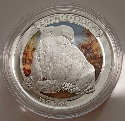 דיפרוטודון מדינה : אוסטרליה שנה 2014 מתכת : כסף 999 משקל: 31.1035 גרם קוטר: 40.6 מ"מ מטבע 