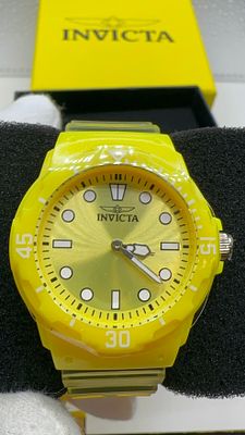 שעון קטן מרהיב לאישה! Invicta צהוב. שעון ⌚ **Invicta צהוב זרחני**! ☀️ מראה ייחודי ובולט. תוספת 