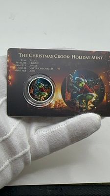 מטבע גרינץ' כסף 1 גרם צבעוני 2025. 🎁 מטבע **כסף** חגיגי של הגרינץ'! 🎄 מהדורה מוגבלת לשנת 2025. 