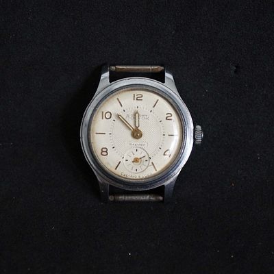 VOSTOK-RUSSIAN WATCH(W20)