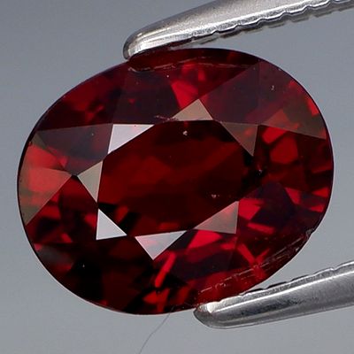 1.86Ct.Outstanding Color&Full Fire! Natural Red Spessartite Garnet Africa