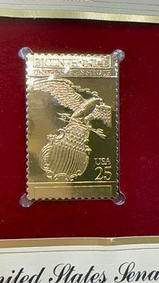 בול מצופה זהב 24 ק. Bicentennial
הנפקה מיוחדת בתוך מעטפה חתומה. לא נפתחה! לא ידוע מה יש שם. 🌟 