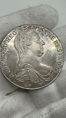 מטבע מריה תרזה 1780 במצב מצויין. 🪙 מטבע **מריה תרזה** אותנטי! 👑 היסטוריה נוצצת בכף ידך. 
