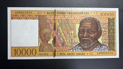 תמונות הפריט הן חלק מתיאור הפריט! תיאור נוסף יעלה בהמשך!