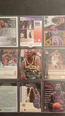 לוט תשע קלפים של כדורסל