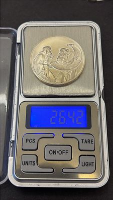 מדליית כסף הלל ושמאי 26.42 גרם . רקע היסטורי 
​הלל ושמאי היו המנהיגים של האחרון בזוגות – זוגות 