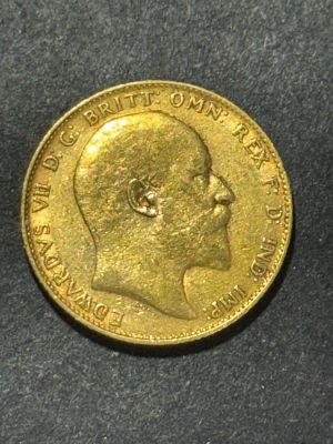 רק 12.5 אחוז עמלה! מטבע זהב סוברין 22K, קוטר 22 מ"מ, משקל 7.98 גרם