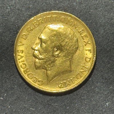 רק 12.5 אחוז עמלה! מטבע זהב סוברין 22K, קוטר 22 מ"מ, משקל 7.98 גרם