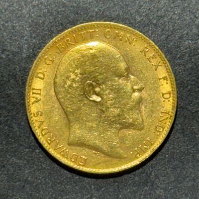 רק 12.5 אחוז עמלה! מטבע זהב סוברין 22K, קוטר 22 מ"מ, משקל 7.98 גרם