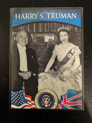 קלף מיוחד ונדיר של המלכה אליזבאט השנייה(מלכת אנגליה) עם נשיא ארה״ב טרומן. מסידרת המלכה עם נשיאי 