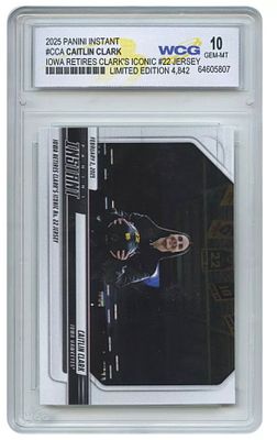 קלף רוקי מיוחד וממוספר של קטלין קלארק מדורג 10