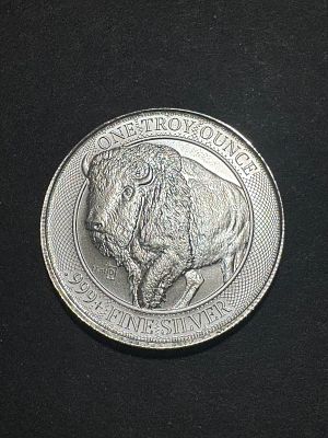 עלה כעת! אונקיית כסף 999 מיוחדת עם צ'יפ מיוחד לסריקה של חברת MINT ID 
מטבע הכסף מסדרת Buffalo 