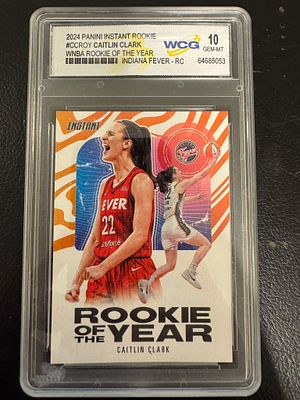 קלף ממוספר רוקי מדורג 10 של קטלין קלארק. Rookie of the Year.