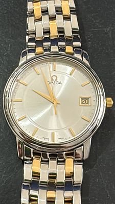 עלה כעת! שעון יוקרה Omega De Ville Prestige מקורי
דגם 196.1150 במצב מצוין (Very Good) עם סימני 