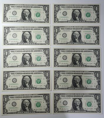 לוט נדיר ומיוחד במינו – 10 שטרות $1 Star Notes UNC, מספרים רצופים!
פריט אספנות חלומי! עשרה 