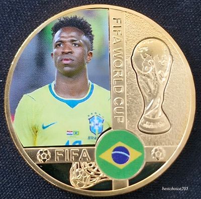 ויניסיוס ג’וניור – מטבע מזכרת אספני בעיצוב FIFA World Cup. מטבע פנטזיה איכותי עם דיוקנו של כוכב 