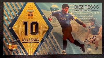 Diego Armando Maradona – Gold Foil Collectible Fantasy Banknote, 1960–2020 Memorial Edition. A 