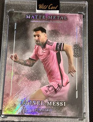 Lionel Messi – Extremely Rare Wild Card Matte Metal Card – 1/1. A unique Lionel Messi 