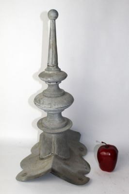 Antique French zinc architectural roof finial. Late 19th century. 21"h x 12"w x 9"d