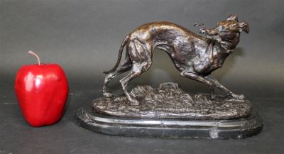 Bronze whippet statue after P.J. Mene (Pierre-Jules Mene, 1810-1879). Signed in the casting. On 