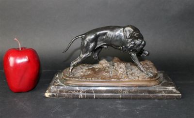 Bronze dog statue on marble base after P.J. Mene (Pierre-Jules Mene 1810-1879). Signed in the 
