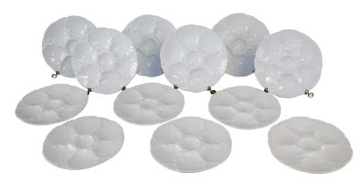 Set of 12 Belgian Porcelaine de Baudour oyster plates. Set of 12 Belgian Porcelaine de Baudoue 