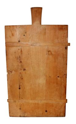 French rectangular bread board in pine. Mid 20th century. 27 1/4"l x 15 1/4"w