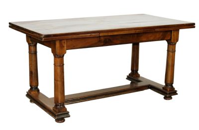French draw leaf dining table in walnut on turned leg base. Mid 20th century. 30 3/4"h x 62 