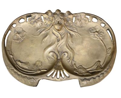 Art Nouveau vanity tray in bronze with figural mask. Art Nouveau vanity dressing tray in bronze 