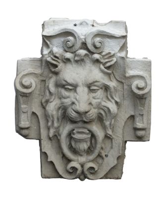 Cast garden stone lion head wall plaque. Modern. 29 1/2"x 26 1/2"w