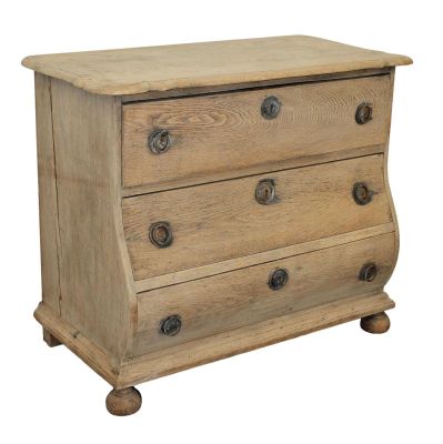 Dutch 3 drawer bleached oak petite commode. Dutch 3 drawer bombe bleached oak petite commode on 