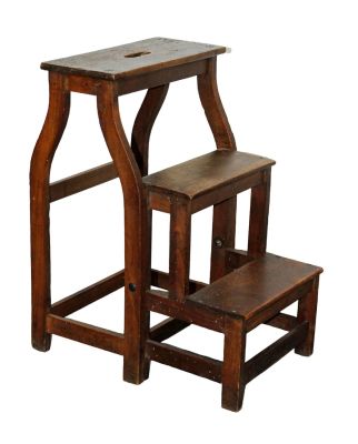 French folding library stairs or ladder in pine. Mid 20th century. 25 1/4"h x 14 5/8"w x 21 