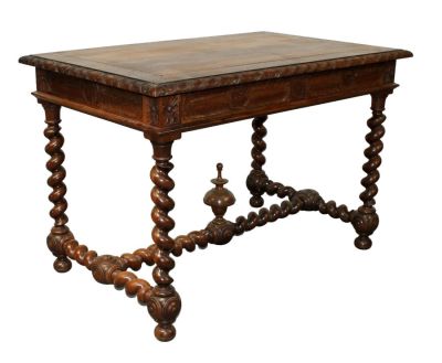 French bureau plat desk in walnut with 2 drawers and barley twist legs. 19th century. 29 3/4"h 