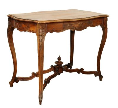 French Louis XV style walnut center table with cross stretcher and single drawer. Early 20th 