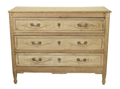 French Louis XVI commode in bleached oak. French Louis XVI style commode in bleached oak. Early 