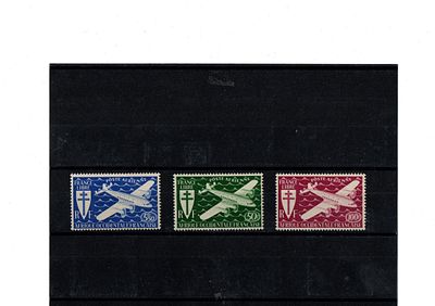 Французские колонии. Западная Африка 1945г. YVERT №1-3 авиа.Состояние **