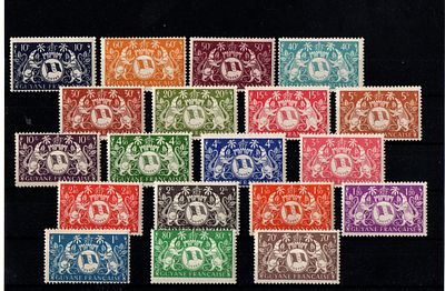 Французские колонии. Гвиана 1945г.YVERT №182-200 .Состояние **