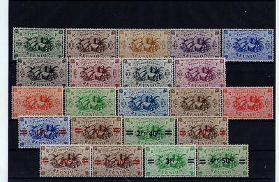 Французские колонии.Реуньон 1943г. YVERT №233-246,252-259 . Состояние **