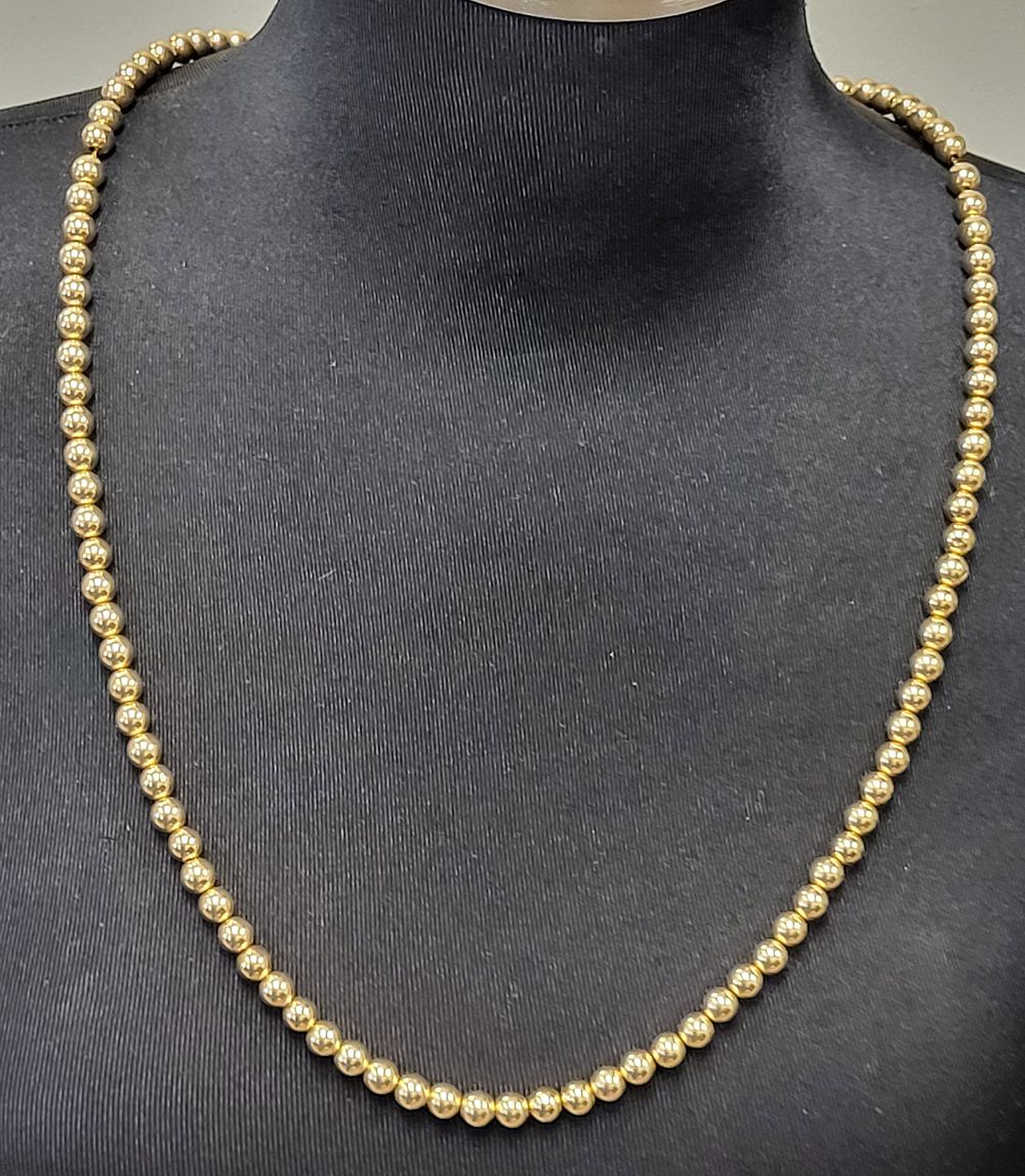 Estate deceased Auction 4/25 online at 7pm