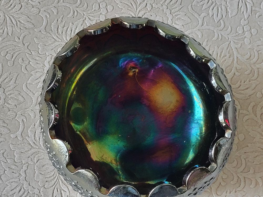 carnival glass orange tree footed bowl fenton . 5" wide no chips noted very pretty see pics 